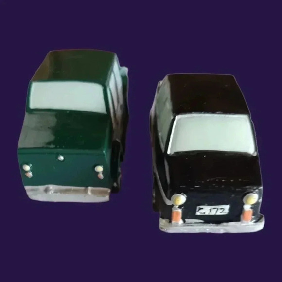 St.Nicholas set of 3 cars green,black,and white - Picture 3 of 10